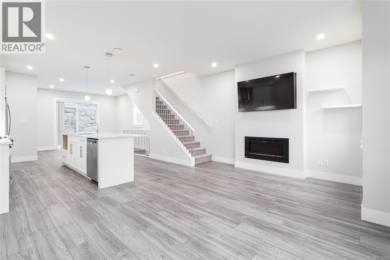  629 Selwyn Close, Langford