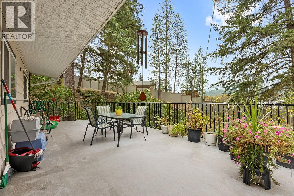 2429 Salmon River Road, Salmon Arm
