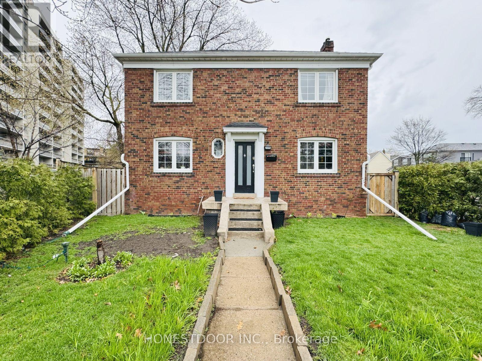 1173 BROADVIEW AVENUE - 1