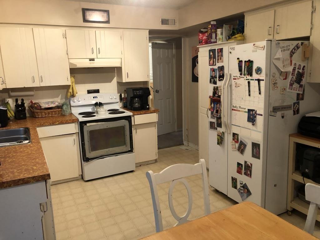 11577 PARKWOOD, Delta