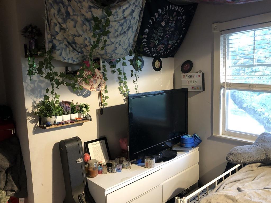 11577 PARKWOOD, Delta