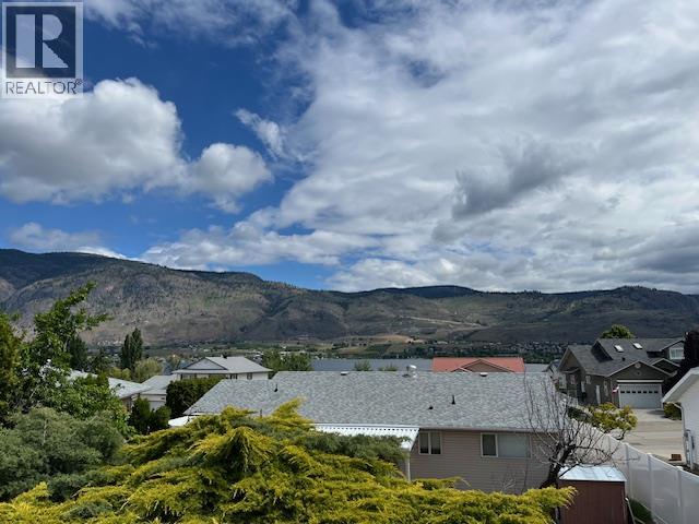  4008 LOBELIA Drive, Osoyoos