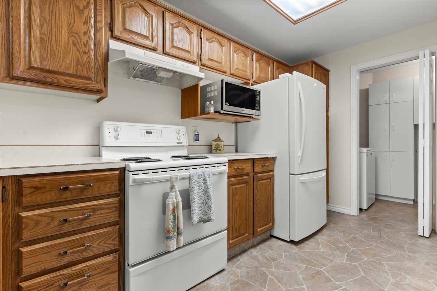 201 8985 MARY STREET, Chilliwack Proper West, Chilliwack