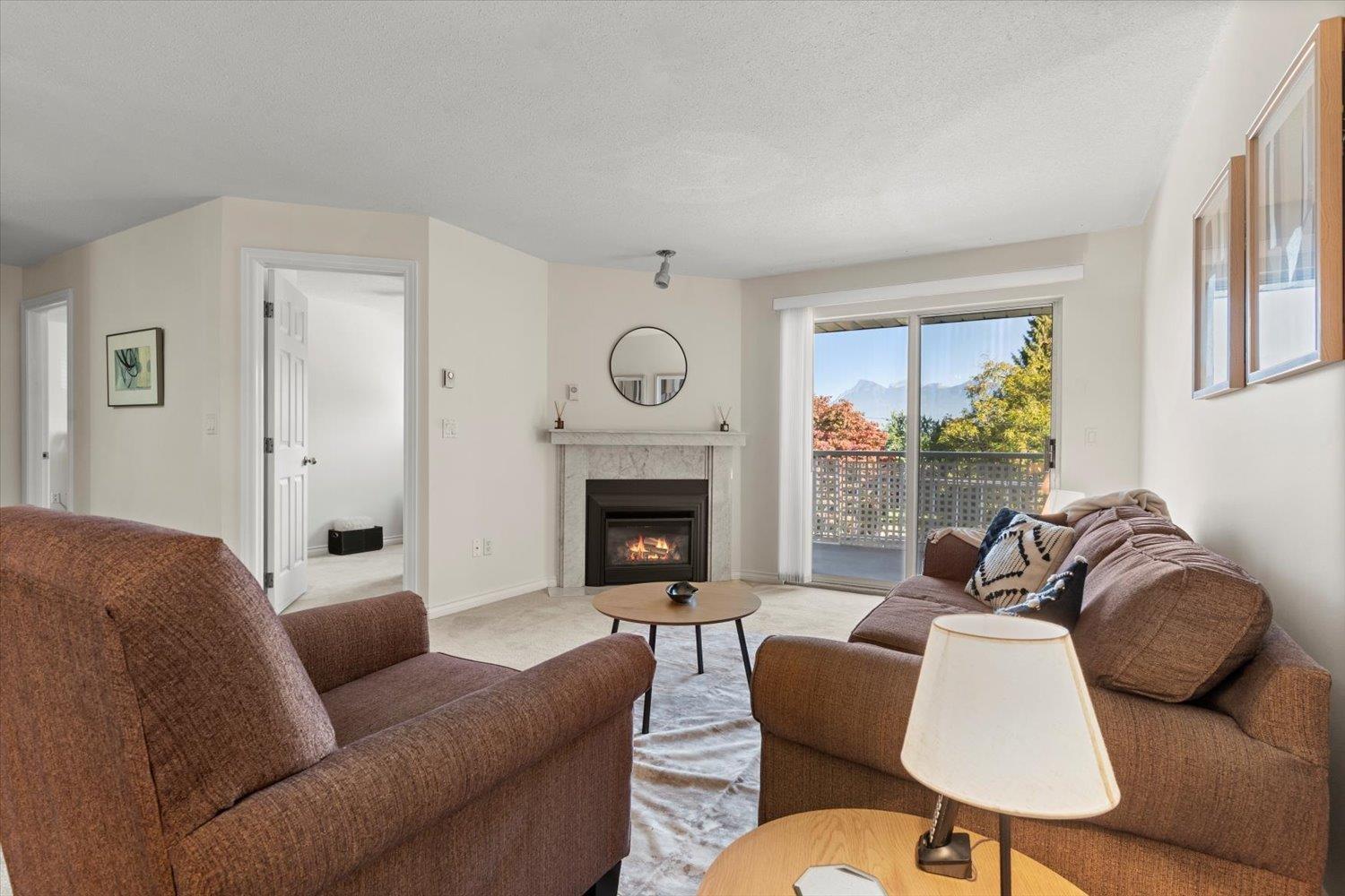 201 8985 MARY STREET, Chilliwack Proper West, Chilliwack