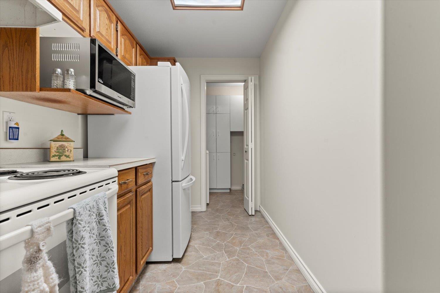 201 8985 MARY STREET, Chilliwack Proper West, Chilliwack