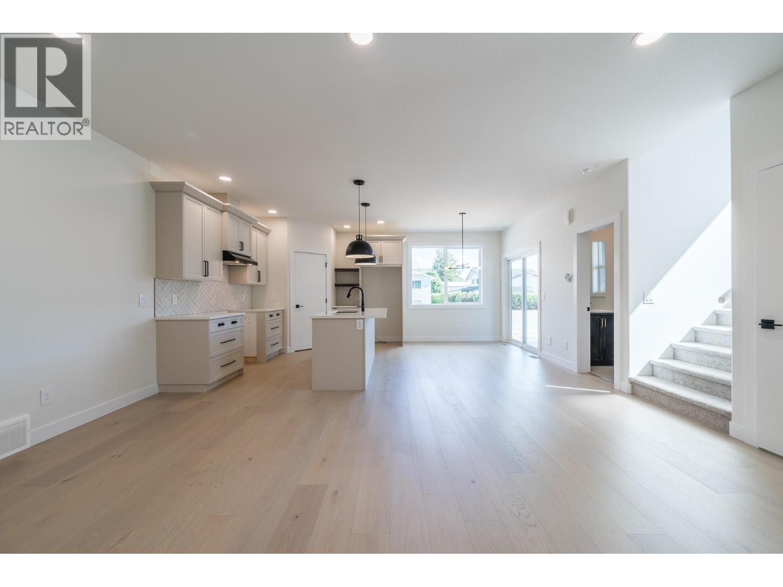 3228 BANK Road, Kamloops