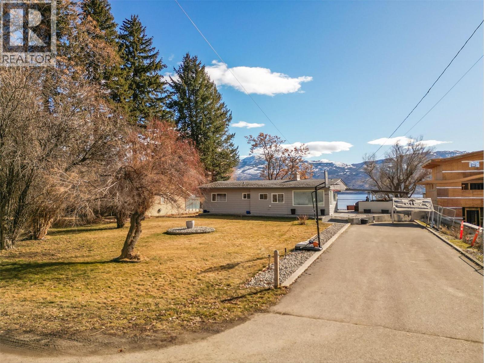  1879 Jennens Road, West Kelowna