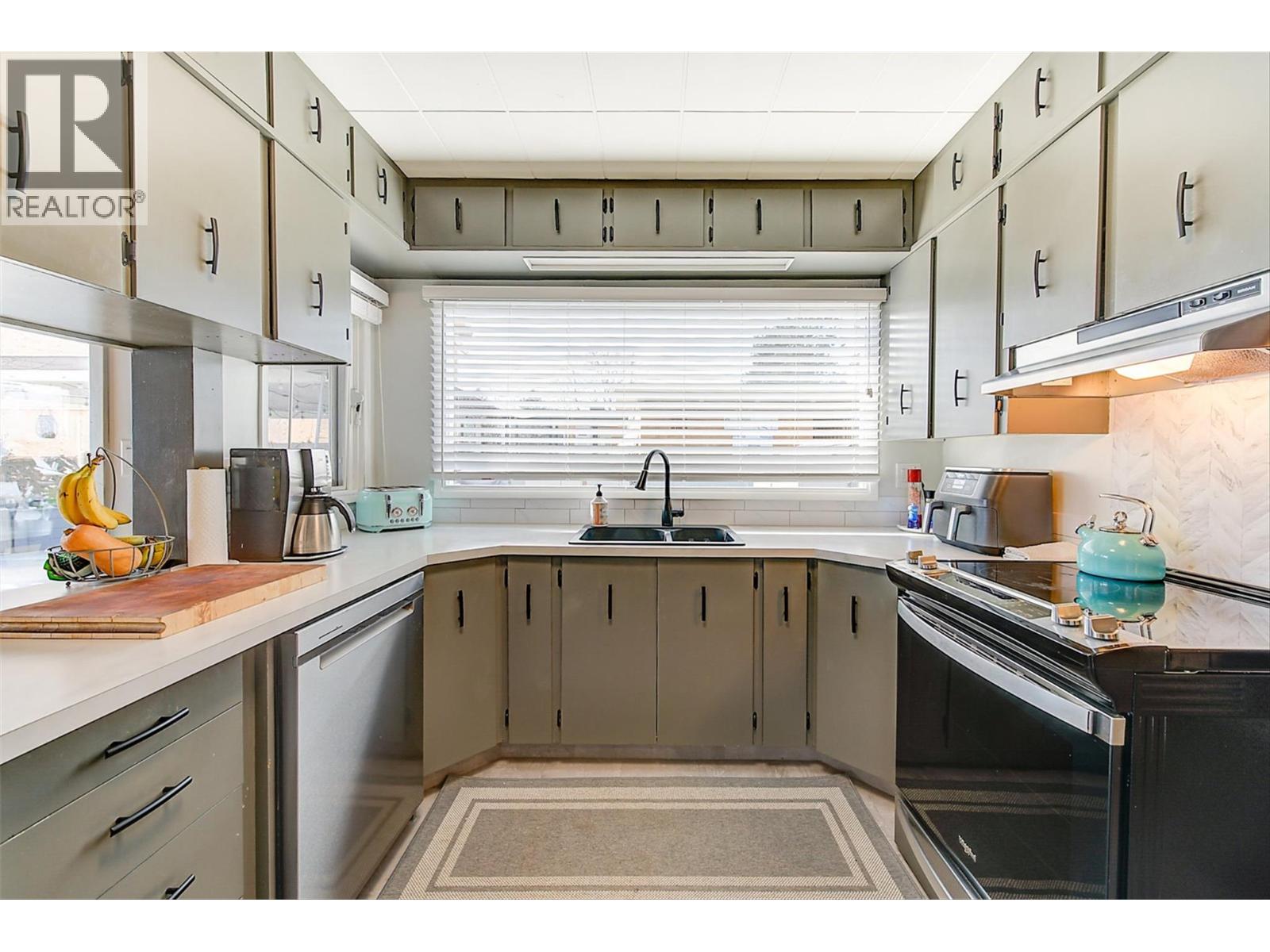  1879 Jennens Road, West Kelowna