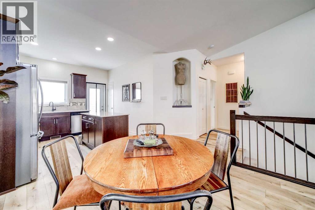 Single Family House Bungalow for Sale in  Mt Sundance Landing W Sunridge Lethbridge 