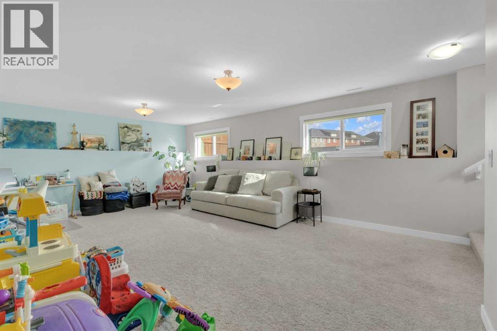 73 Reynolds Road, Sylvan Lake
