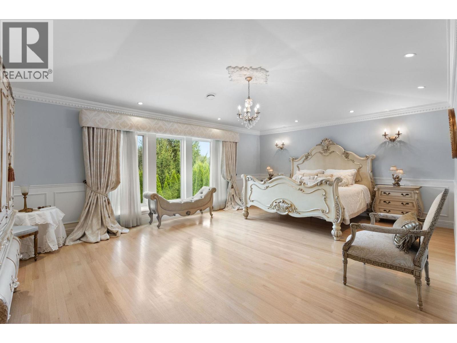 3116 BAINBRIDGE AVENUE, Burnaby