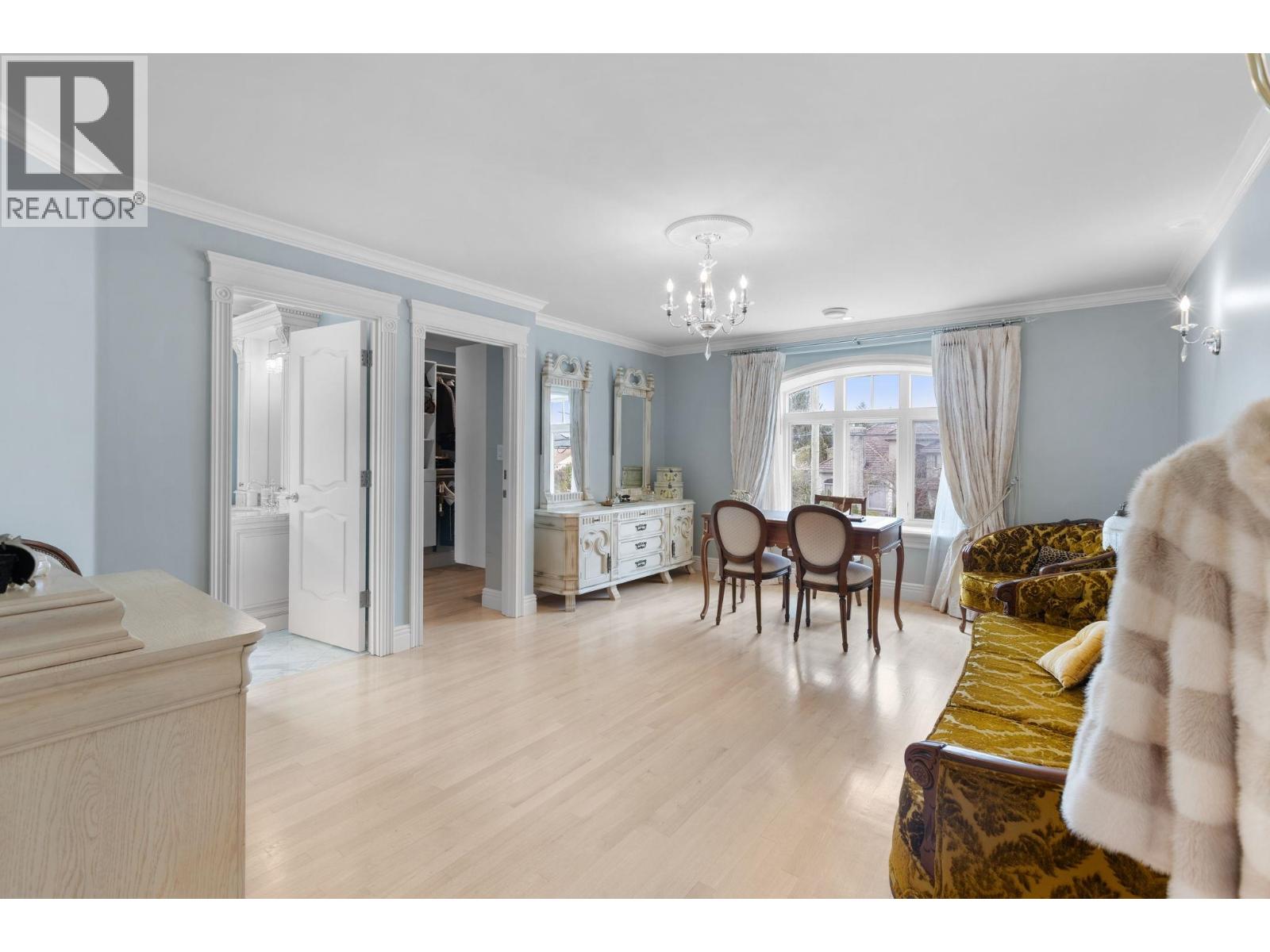 3116 BAINBRIDGE AVENUE, Burnaby