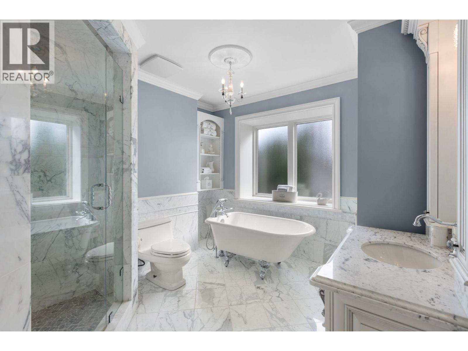 3116 BAINBRIDGE AVENUE, Burnaby