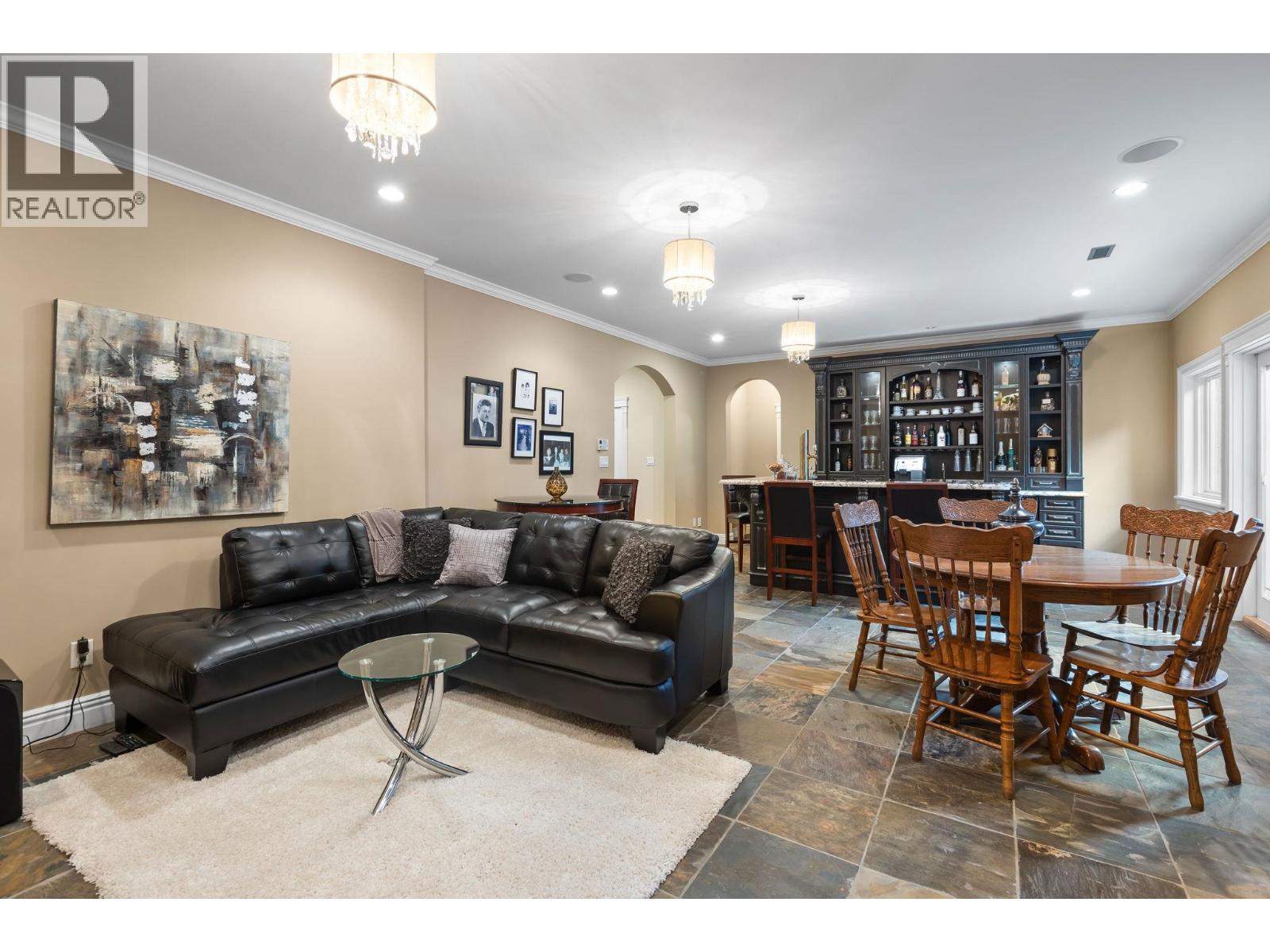 3116 BAINBRIDGE AVENUE, Burnaby