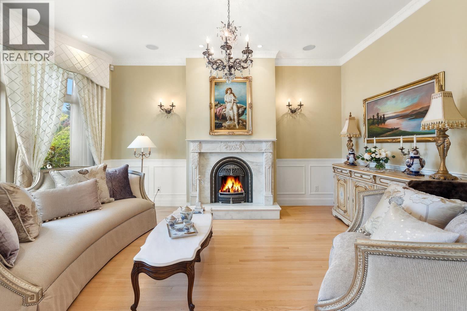 3116 BAINBRIDGE AVENUE, Burnaby