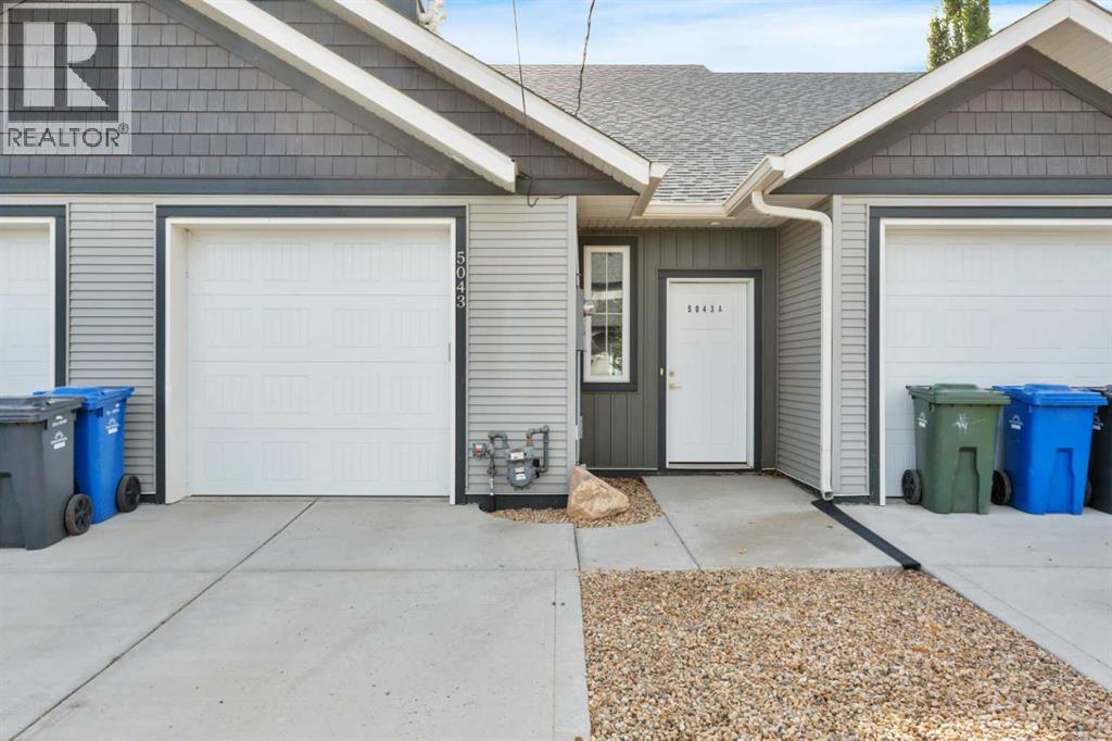 5043 56 Street, Innisfail