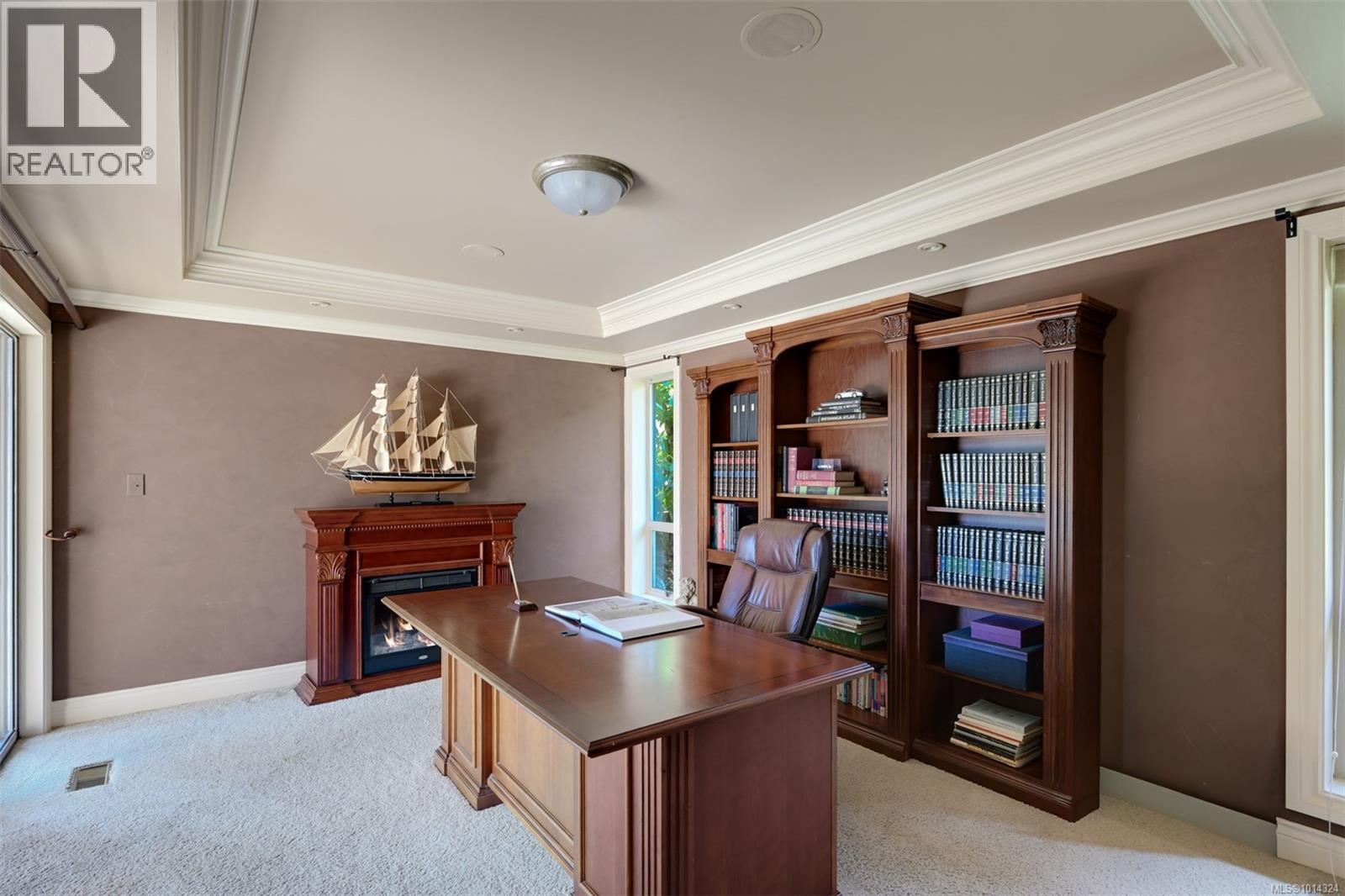 2807 Arbutus Rd, Saanich