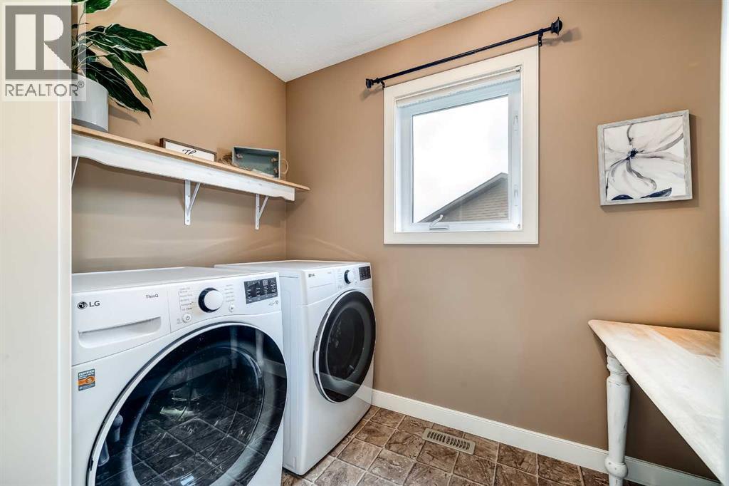24 Illingworth Close, Red Deer
