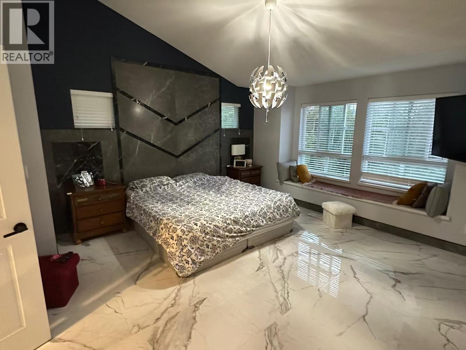 11377 MCDOUGAL STREET, Maple Ridge