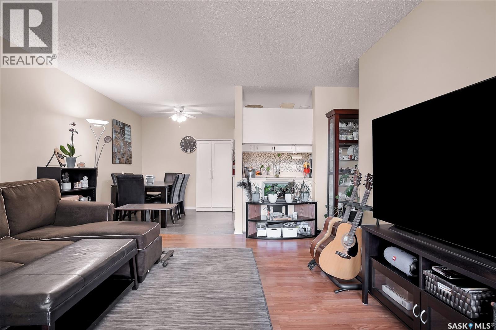 Single Family House Low rise for Sale in B  th STREET E Saskatoon 