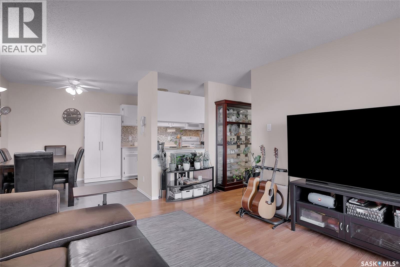 Single Family House Low rise for Sale in B  th STREET E Saskatoon 