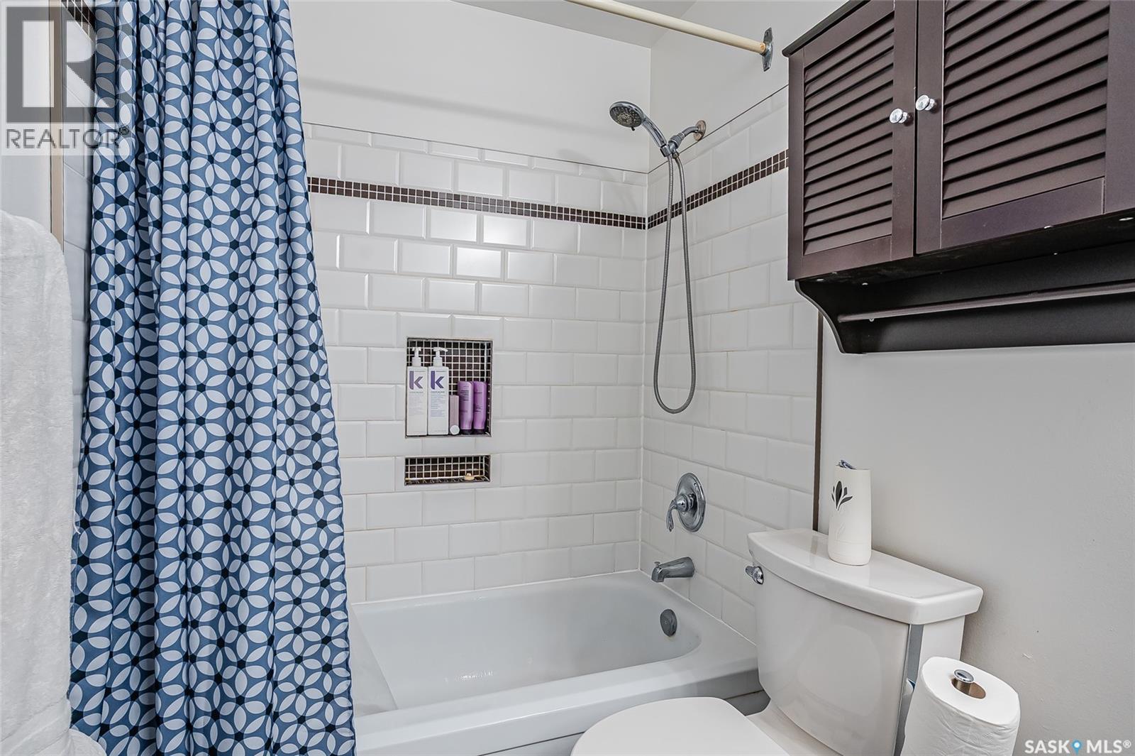 Single Family House Low rise for Sale in B  th STREET E Saskatoon 