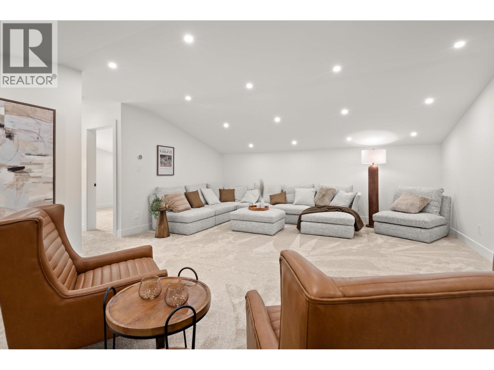 998 50B STREET, Tsawwassen