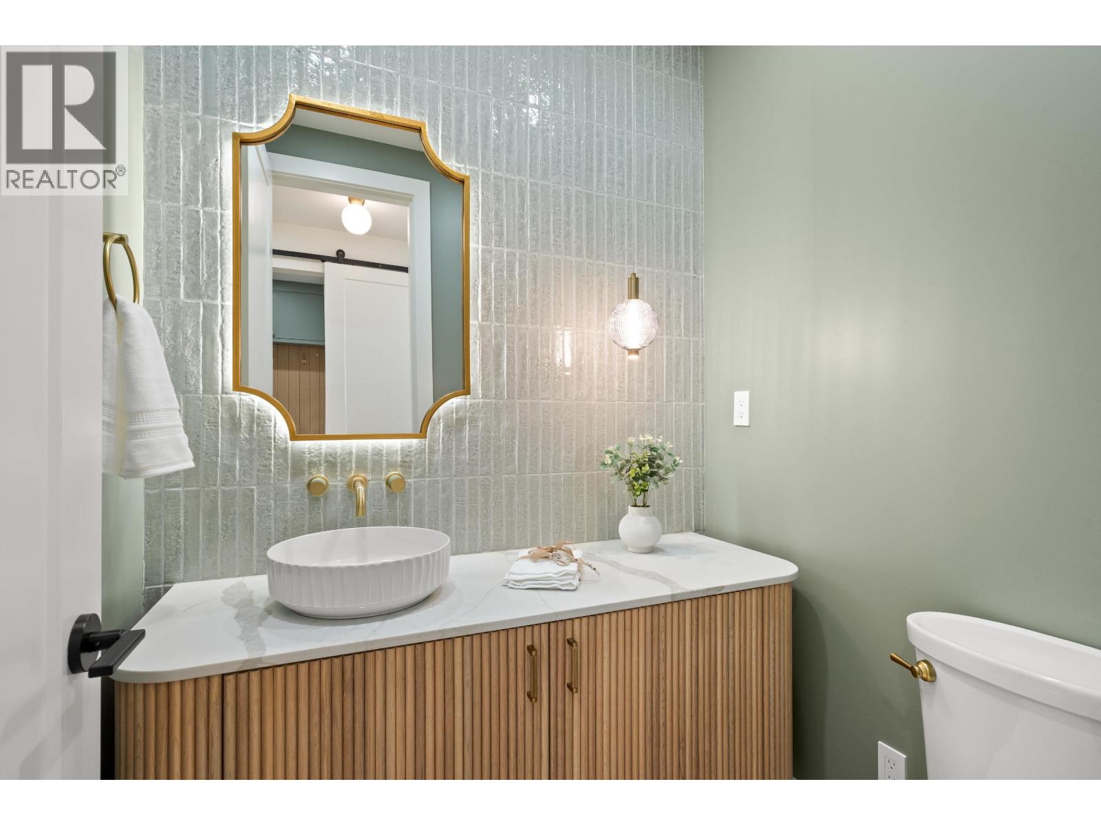 998 50B STREET, Tsawwassen