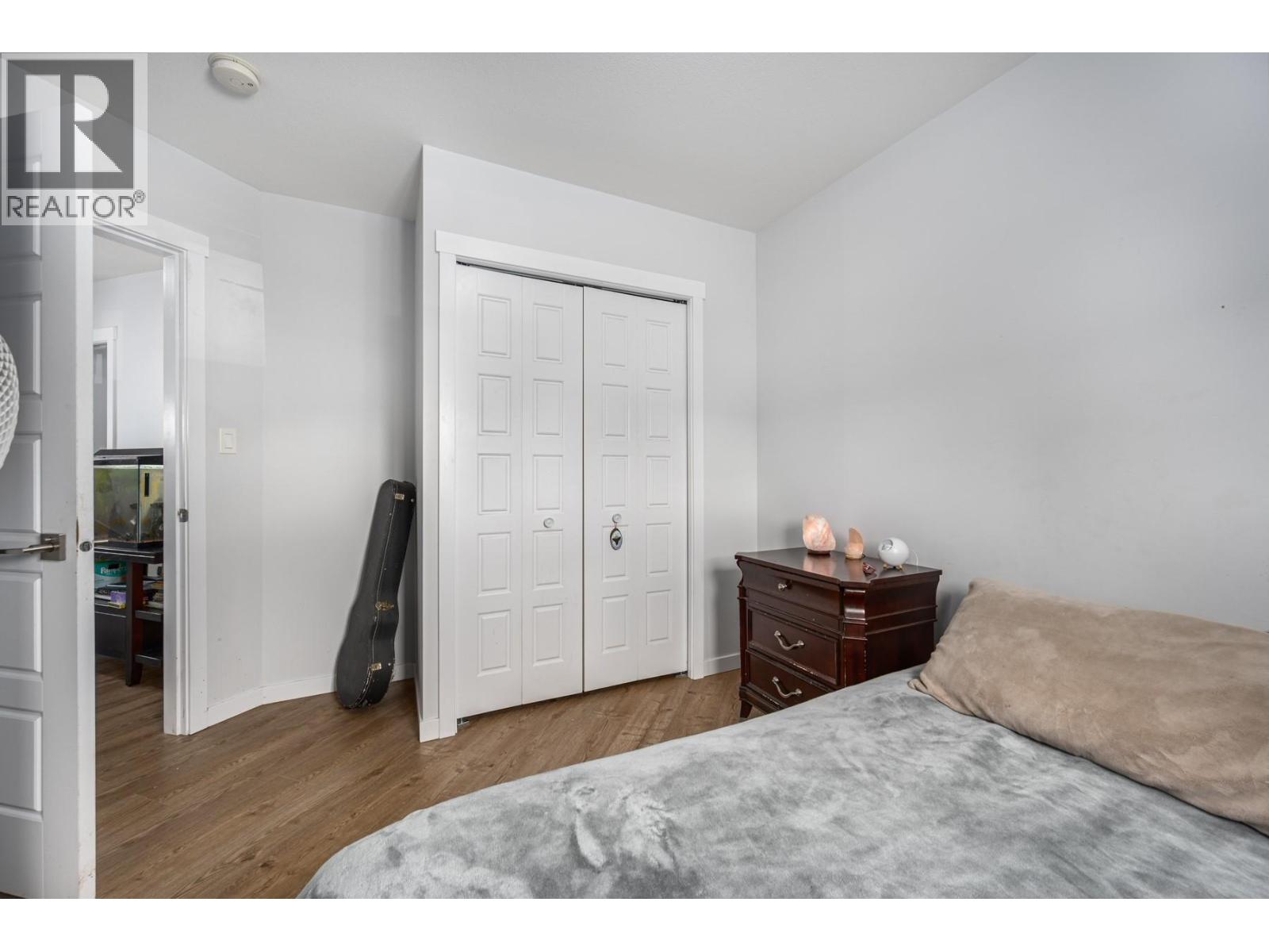 2101 BLACKWELL Avenue, Merritt