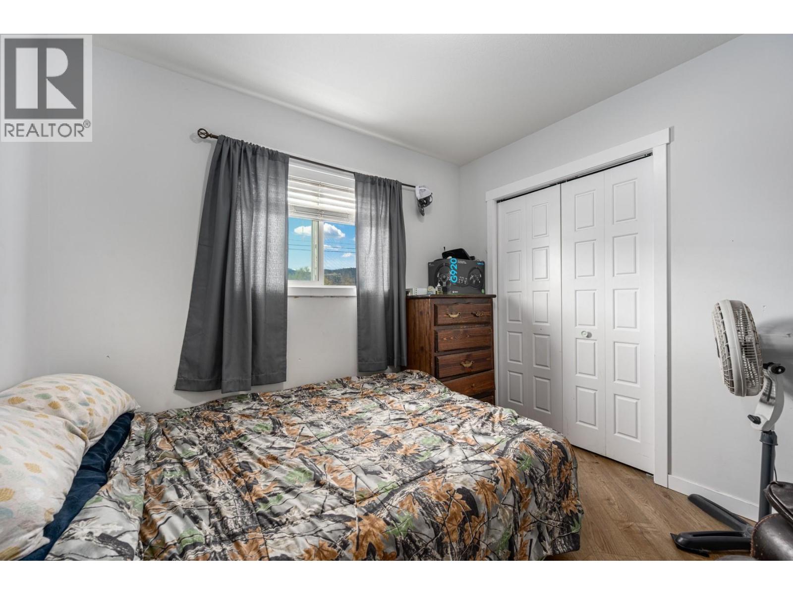 2101 BLACKWELL Avenue, Merritt