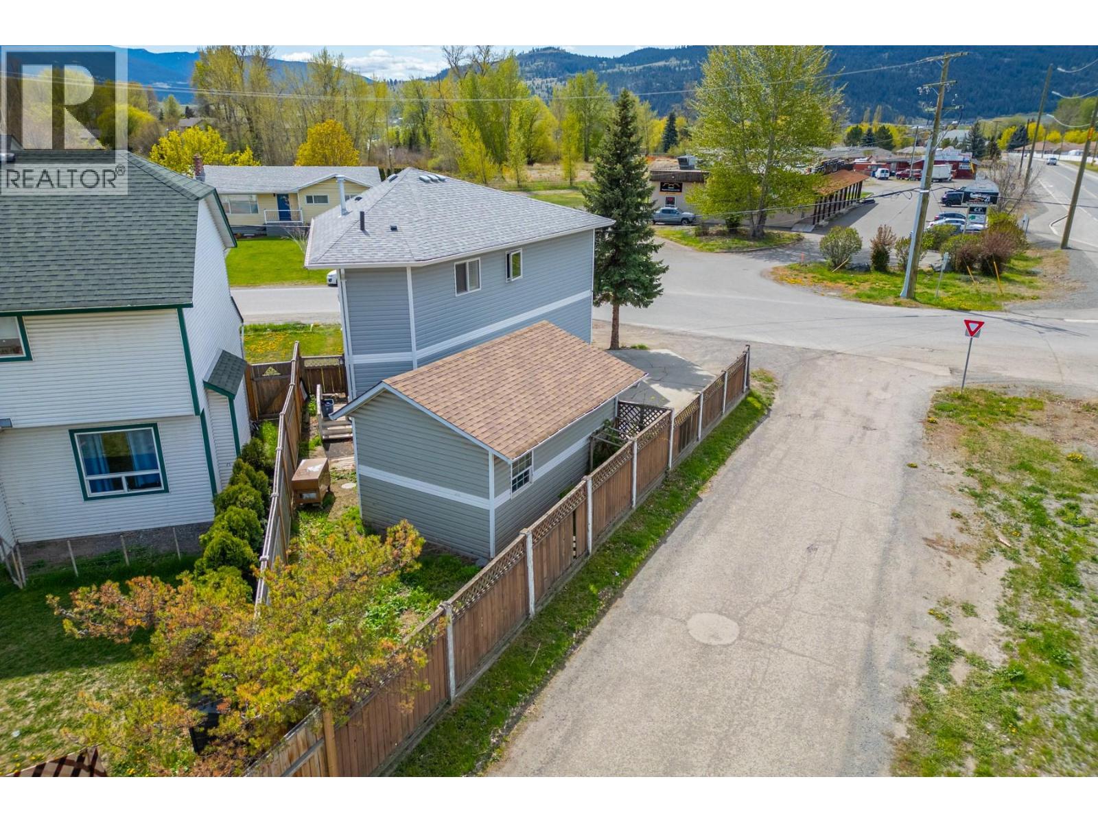 2101 BLACKWELL Avenue, Merritt