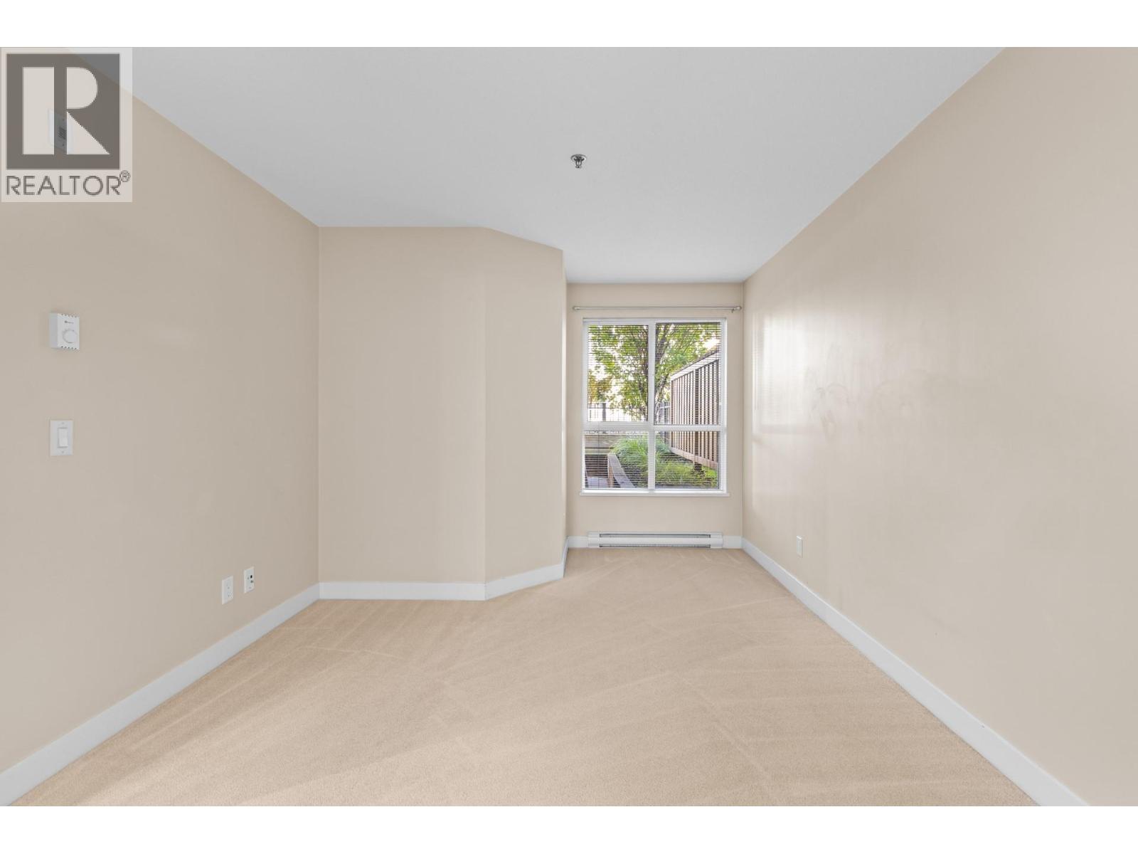 120 1083 Sunset Drive, Kelowna