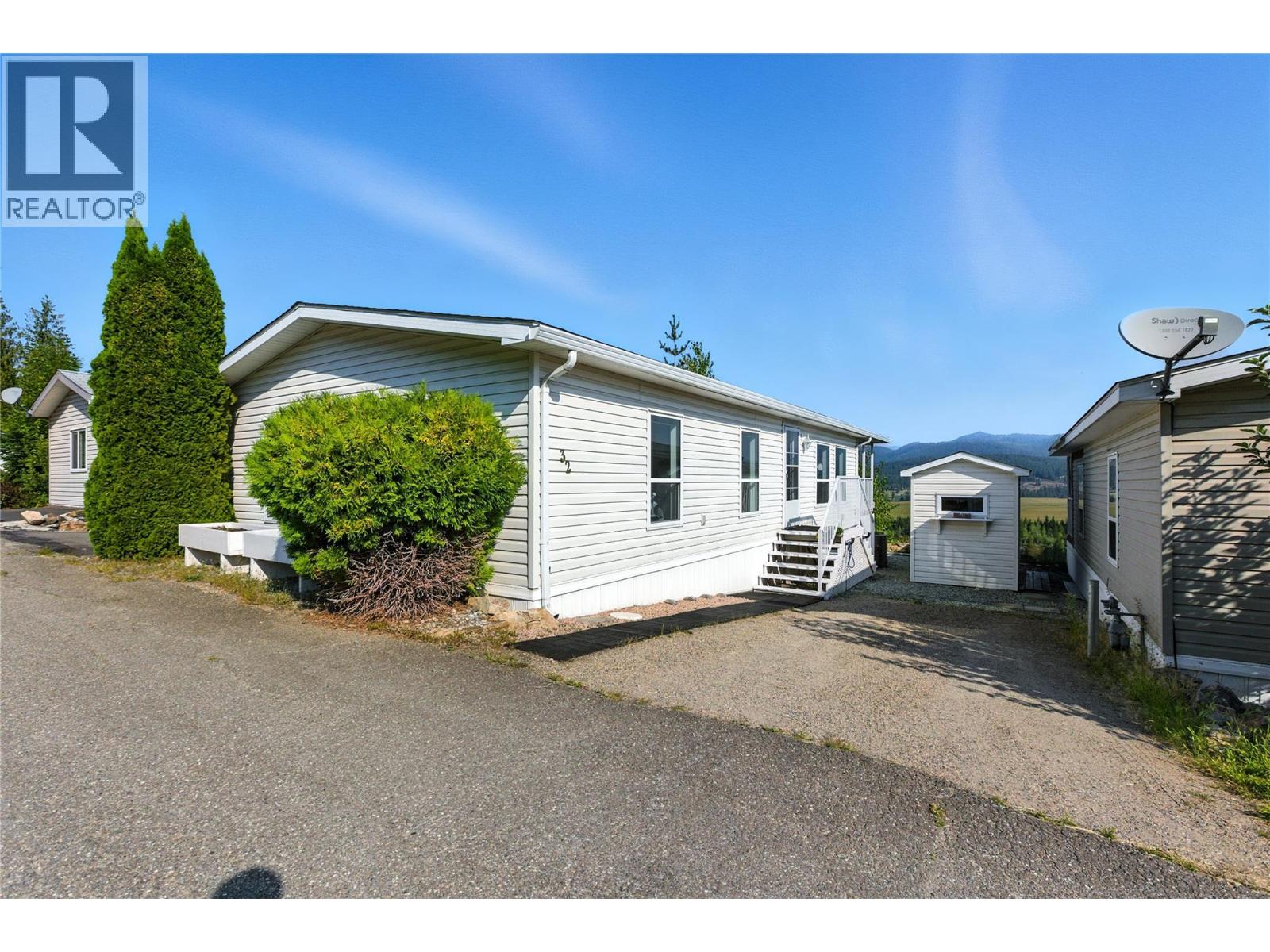 32 1885 Tappen Notch Hill Road, Tappen