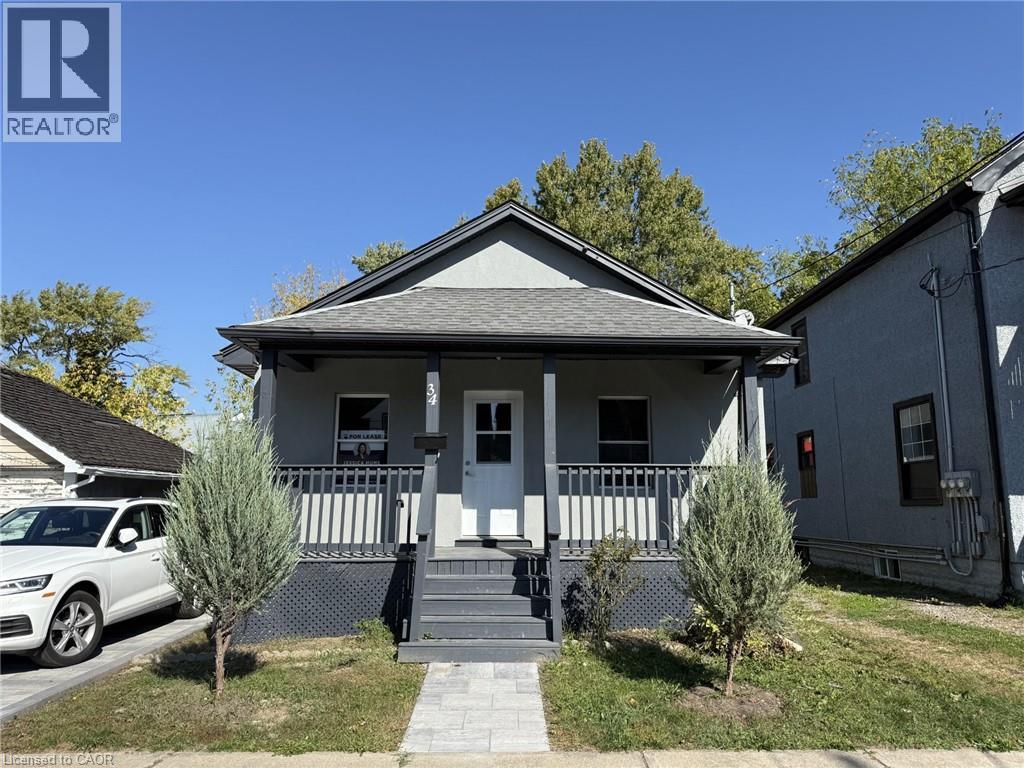 34 WELLAND Street Unit# Lower