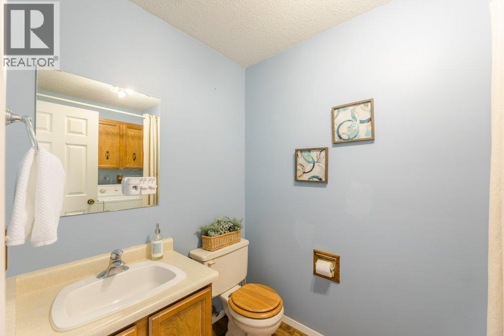 10 1950 Burtch Road, Kelowna