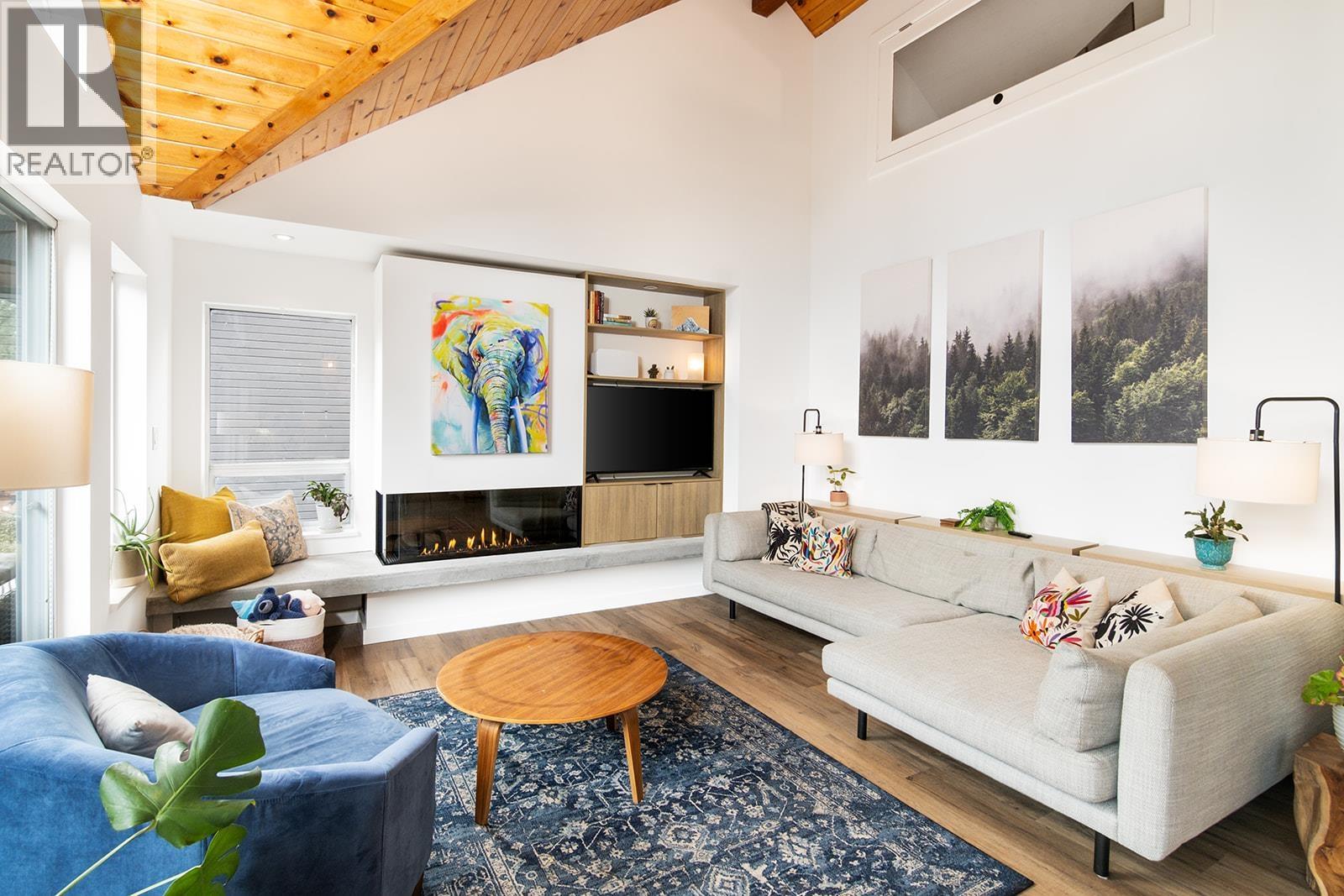 8604 FISSILE LANE, Whistler