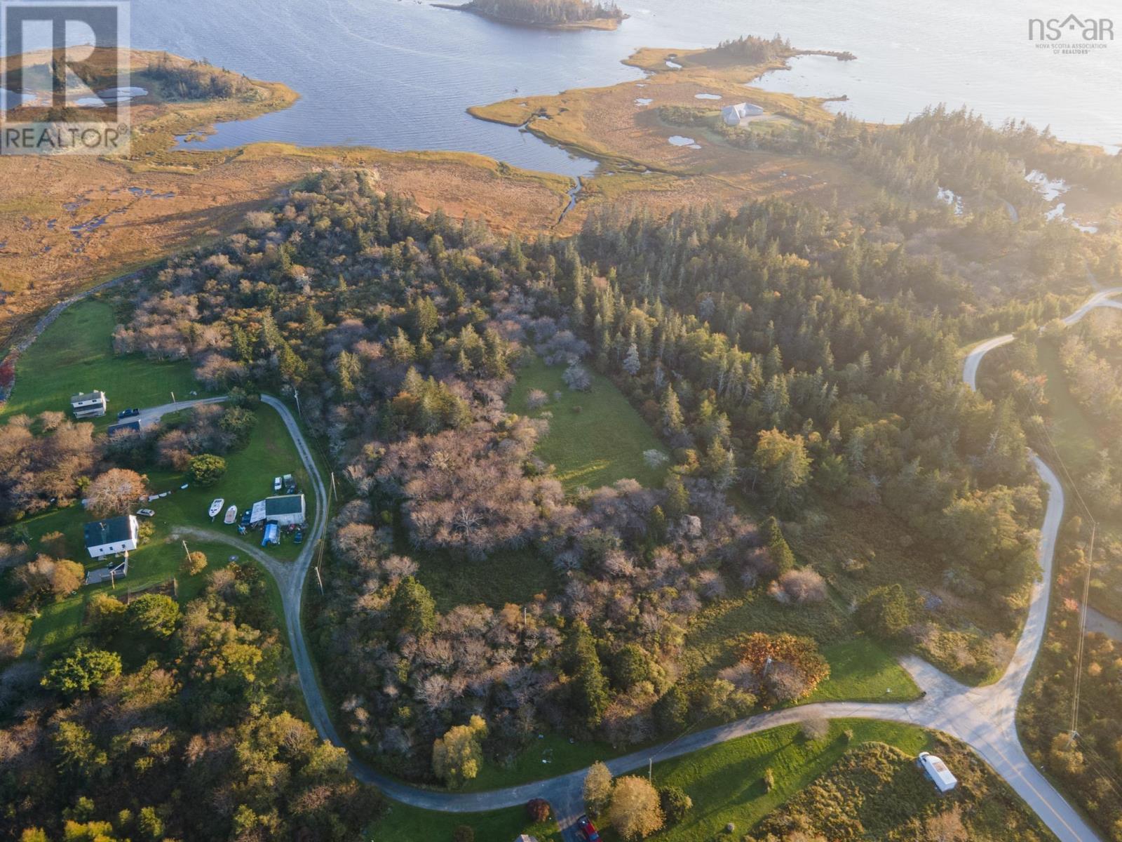 Property 15 of 19 of Lots Chemin Des Ben