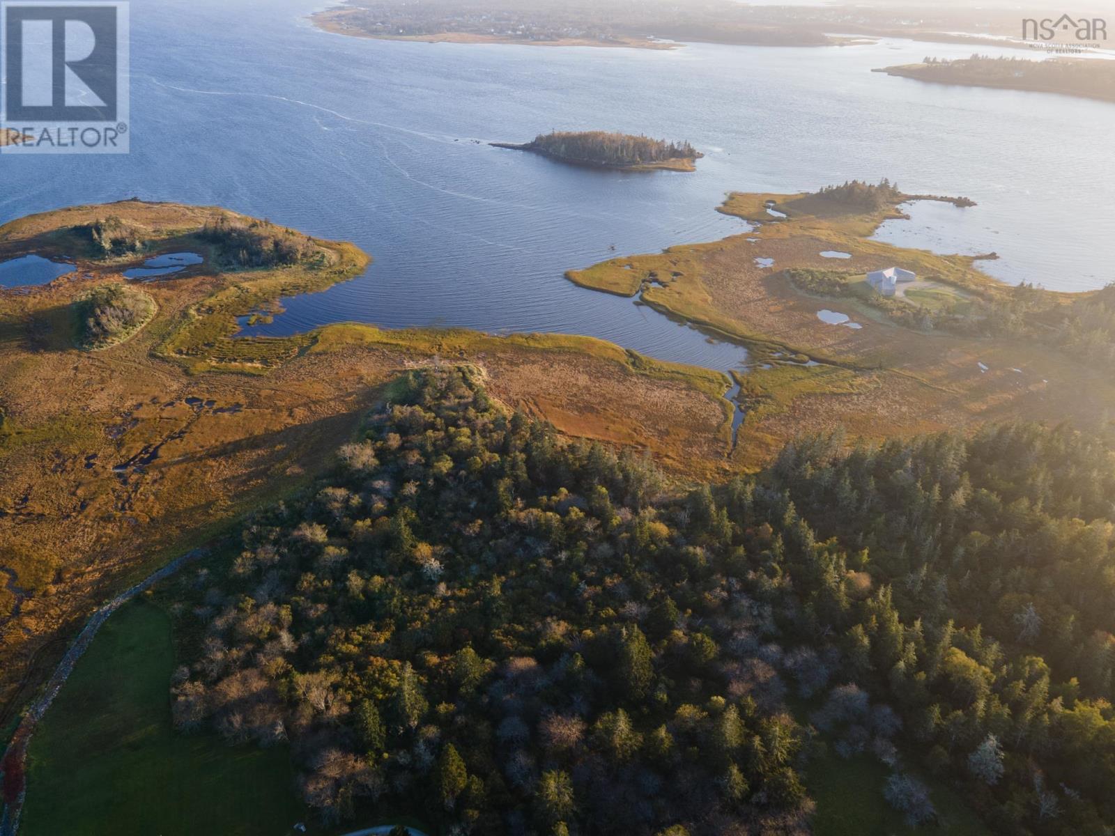 Property 13 of 19 of Lots Chemin Des Ben