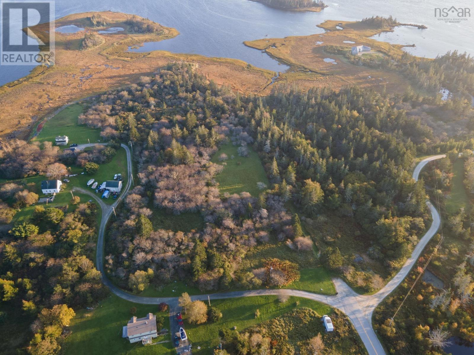 Property 3 of 19 of Lots Chemin Des Ben