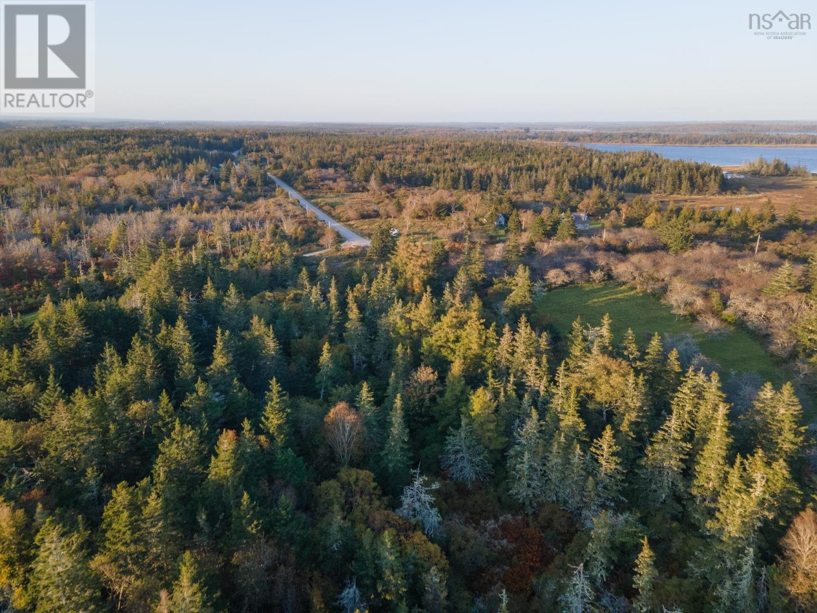 Property 18 of 19 of Lots Chemin Des Ben