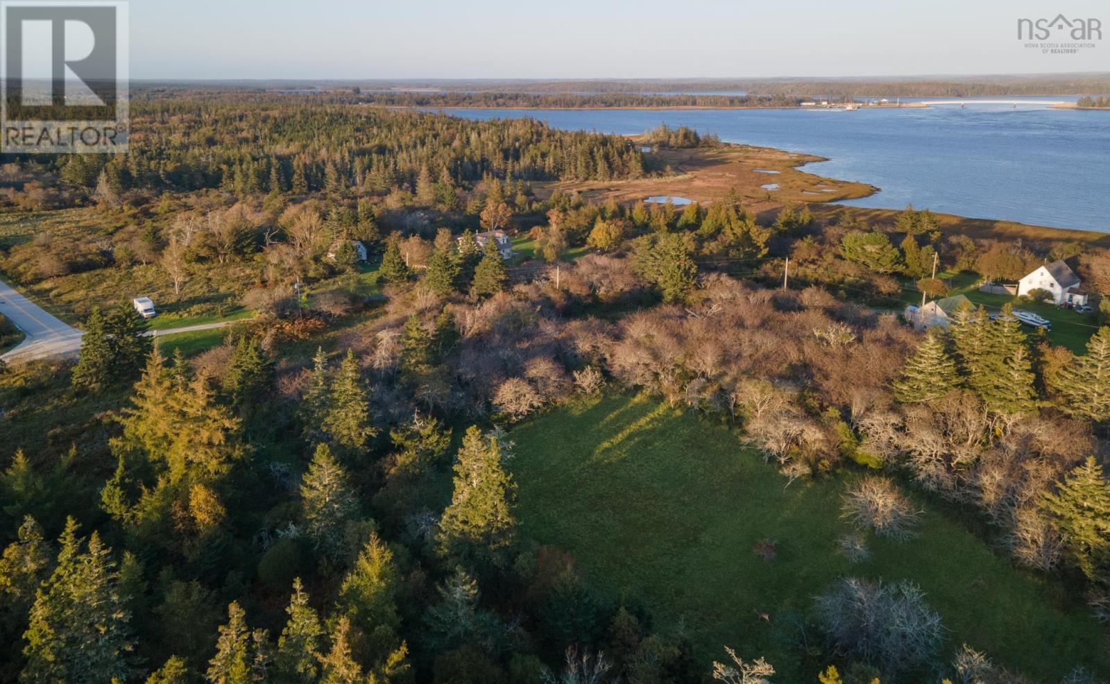 Property 19 of 19 of Lots Chemin Des Ben