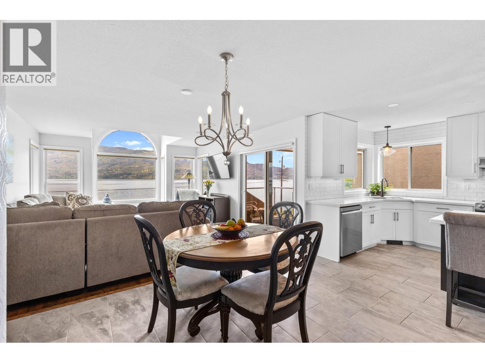  3838 Beach Avenue, Peachland