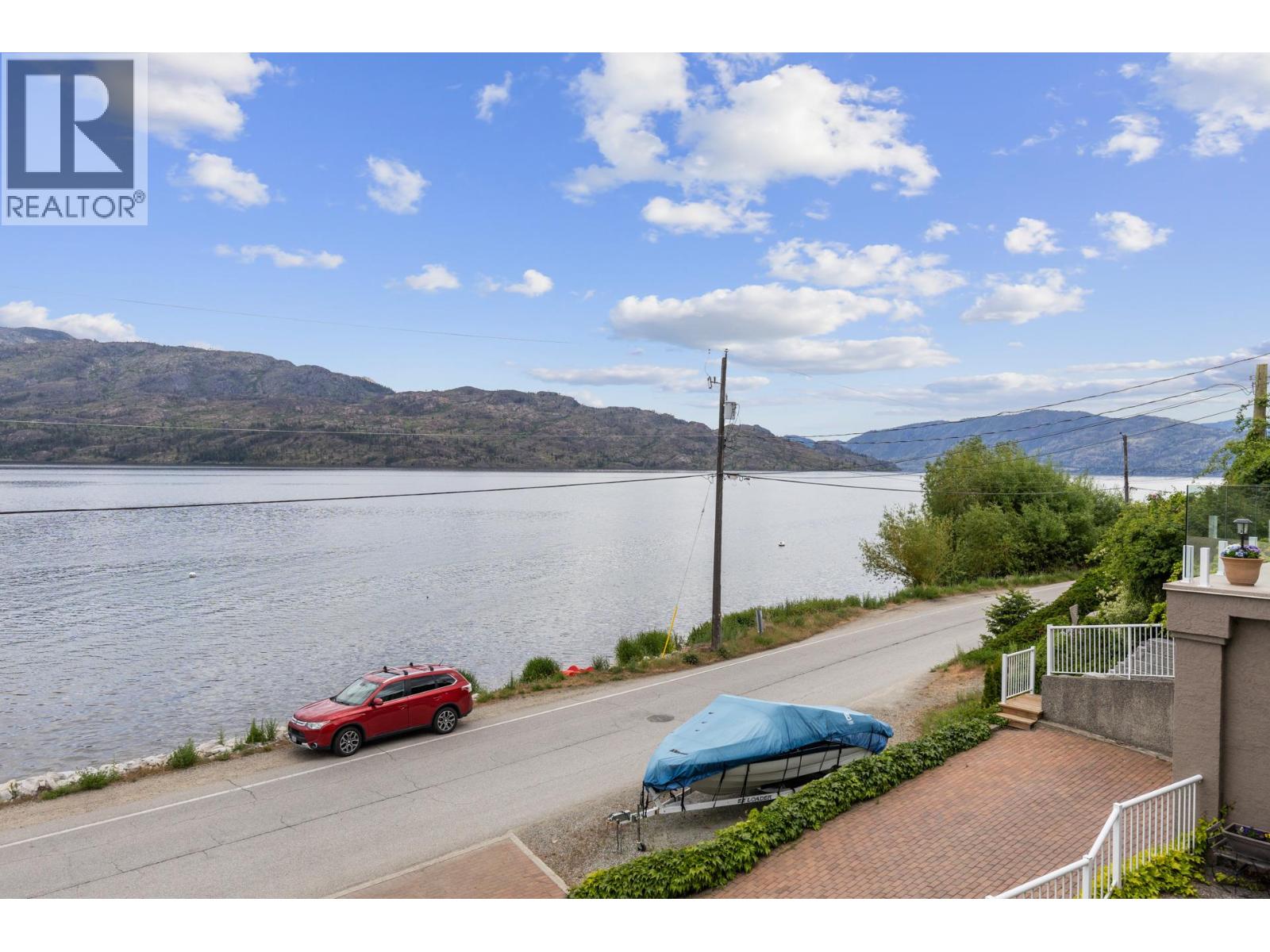  3838 Beach Avenue, Peachland