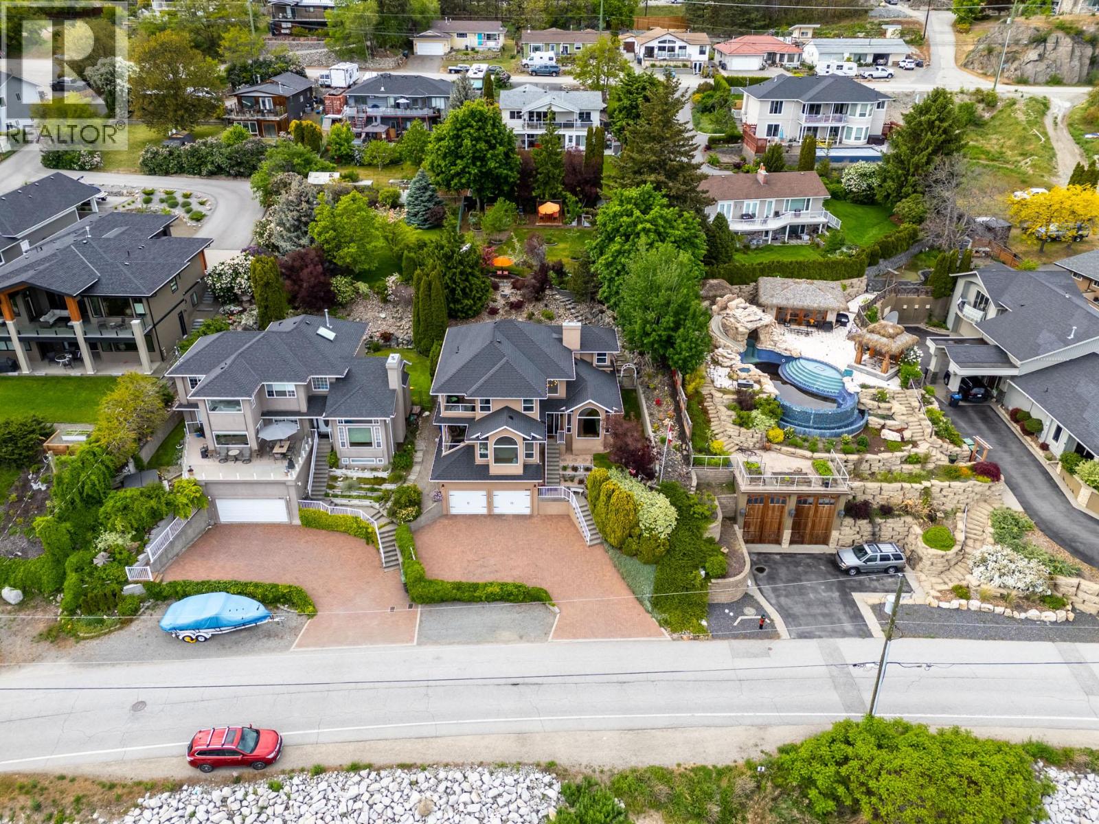  3838 Beach Avenue, Peachland
