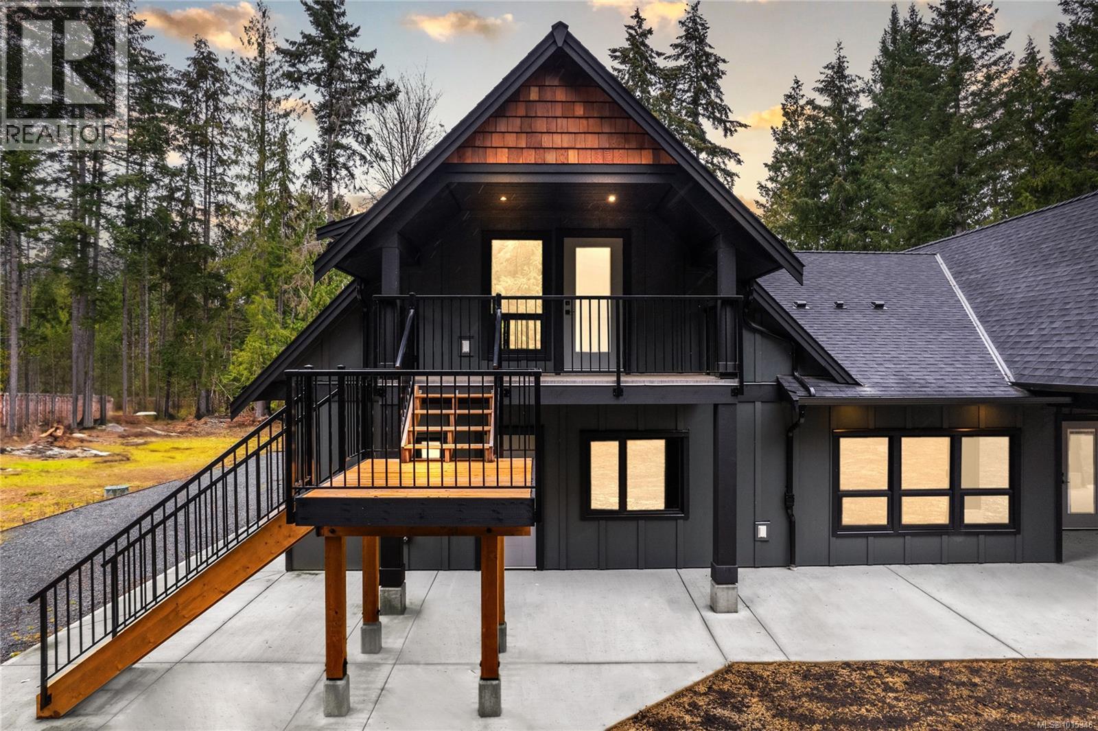 1940 Timberlake Pl, Qualicum Beach