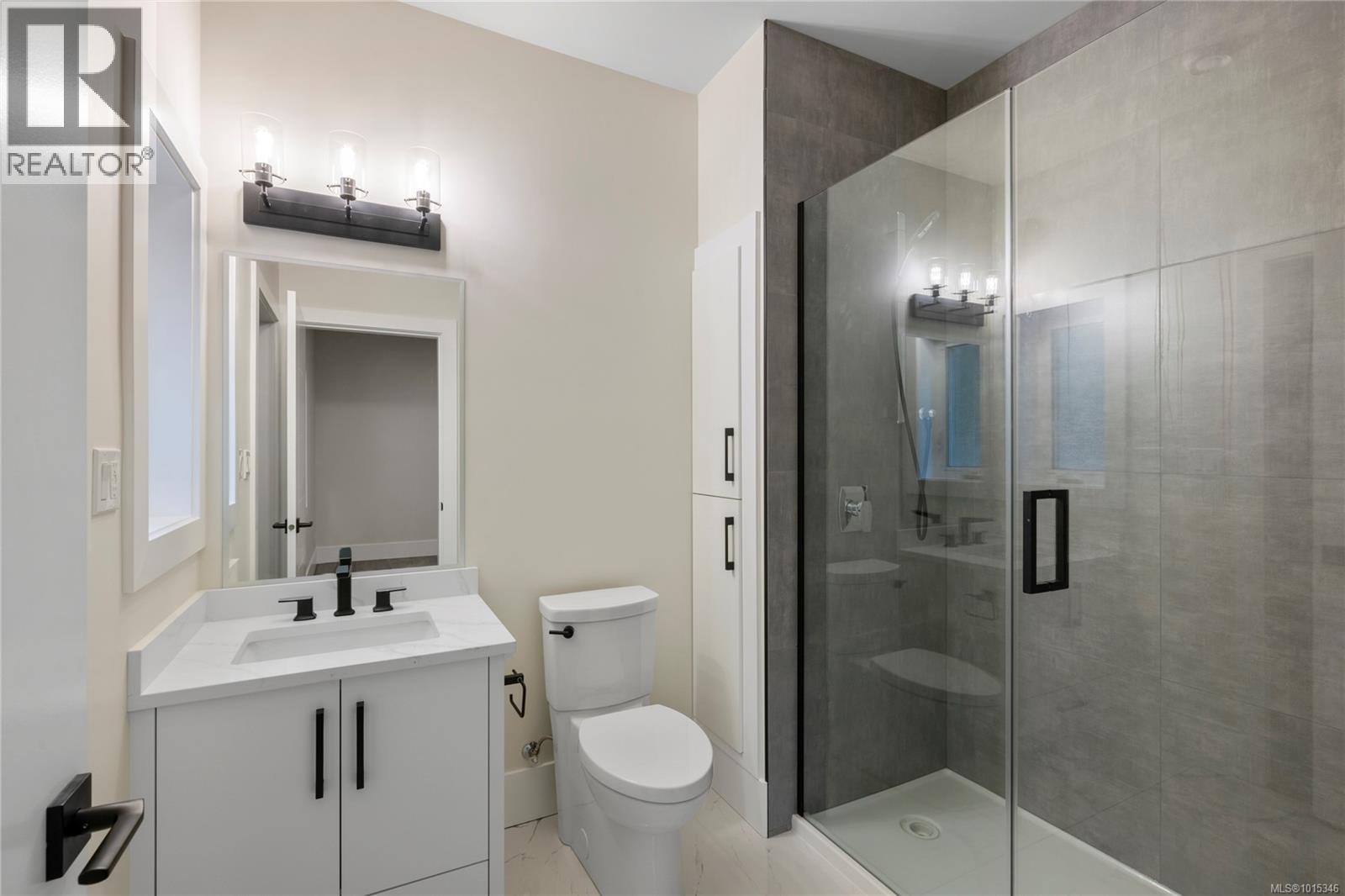 1940 Timberlake Pl, Qualicum Beach