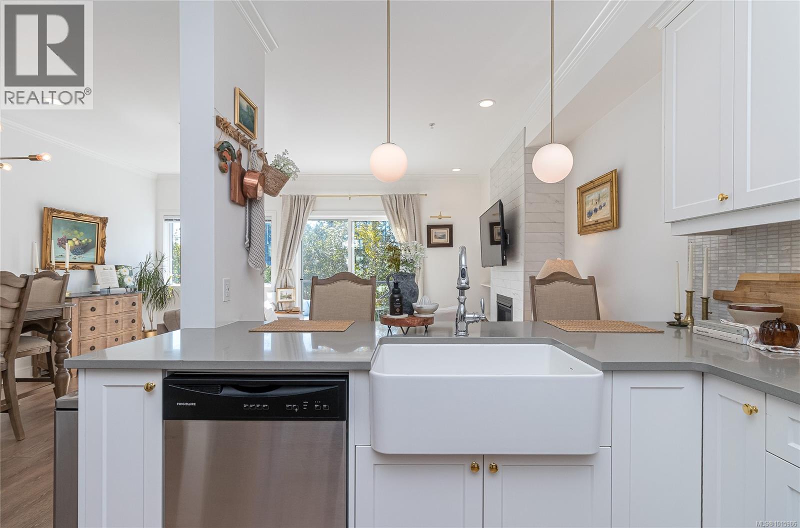 118 1064 Gala Court, Langford
