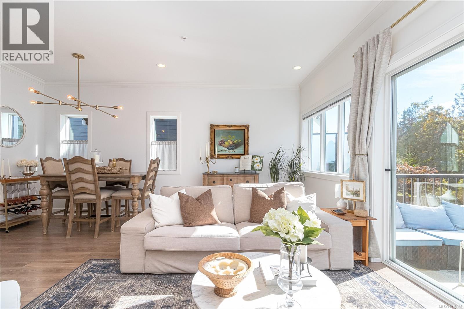 118 1064 Gala Court, Langford