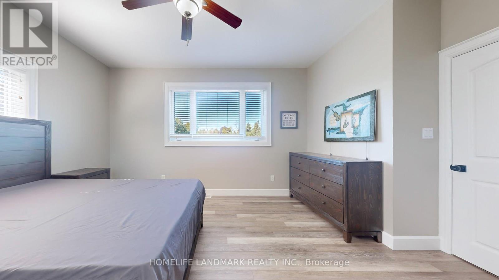 208 LAKESHORE DRIVE - 36