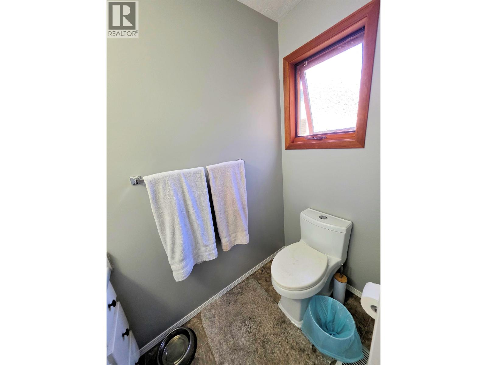 3460 ROBIN ROAD, Quesnel